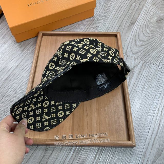 LV新品男士帽子 路易威登牛頭印花棒球帽鴨舌帽  mm1325